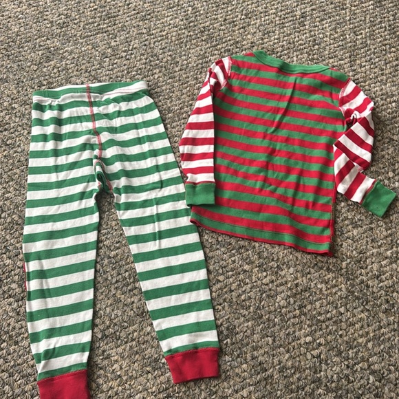 Hanna Andersson Christmas striped 2 pc pajamas 4T - Picture 2 of 8